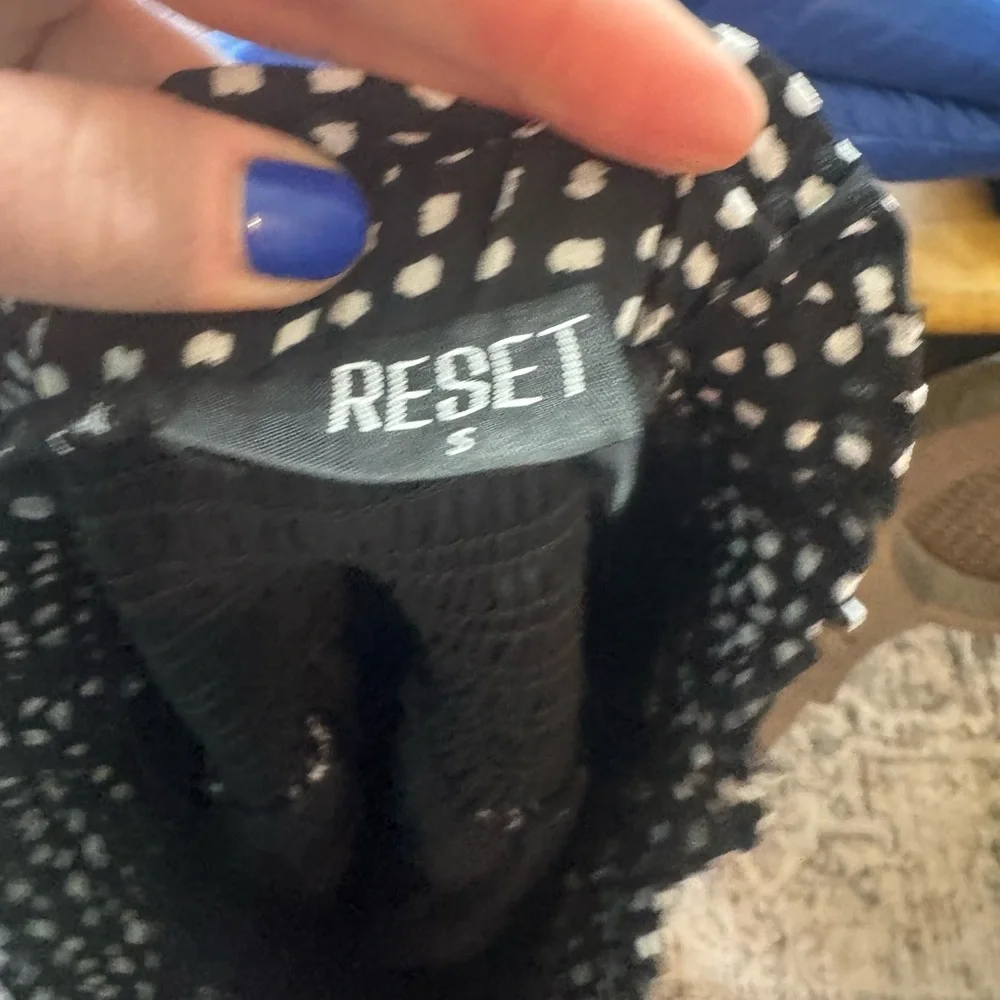 RESET Smocked Black/White Dotted Skirt Womens Size S